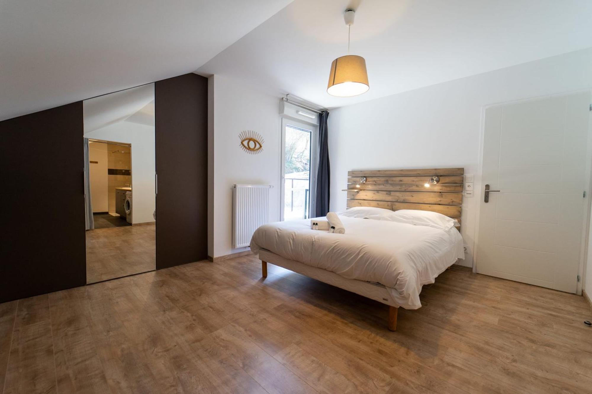 La Champanaise - 2 Bedroom Apartment 300M From Lake Annecy Duingt Exterior photo